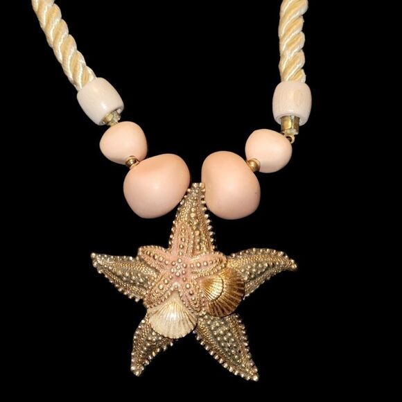 Vintage 80s Pastel Jewelry Set Starfish Pendant Necklace Earrings Bracelet - Picture 6 of 16